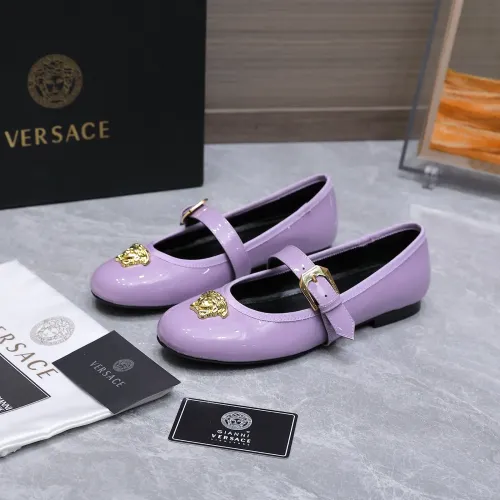 Versace Flat Shoes For Women #1422330