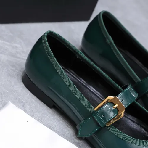 Replica Versace Flat Shoes For Women #1422331 $118.00 USD for Wholesale