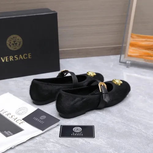 Replica Versace Flat Shoes For Women #1422333 $118.00 USD for Wholesale