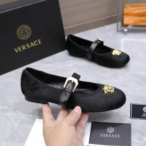 Replica Versace Flat Shoes For Women #1422333 $118.00 USD for Wholesale