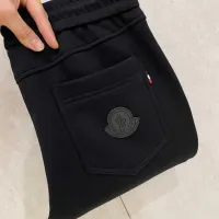 $88.00 USD Moncler Pants For Men #1418738