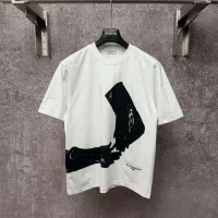 $48.00 USD Givenchy T-Shirts Short Sleeved For Unisex #1418777