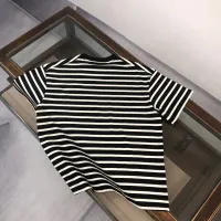 $42.00 USD Moncler T-Shirts Short Sleeved For Unisex #1419776