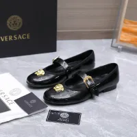 $118.00 USD Versace Flat Shoes For Women #1422332