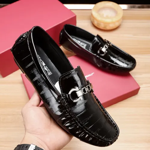 Replica Salvatore Ferragamo Leather Shoes For Men #1423111 $76.00 USD for Wholesale