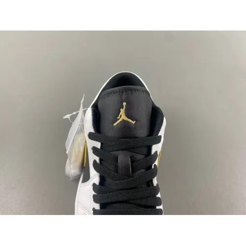 Replica Air Jordan 1 I For Women #1423272 $92.00 USD for Wholesale