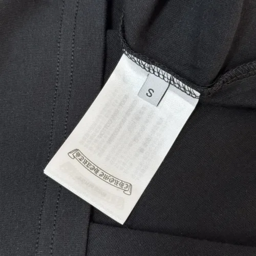 Replica Chrome Hearts T-Shirts Short Sleeved For Unisex #1423443 $32.00 USD for Wholesale