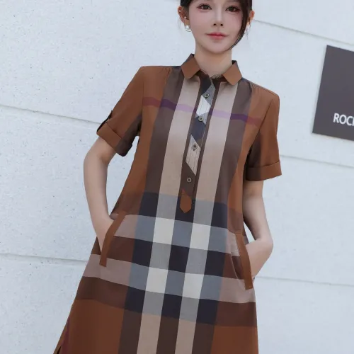 Replica Burberry Dresses Short Sleeved For Women #1423752 $76.00 USD for Wholesale