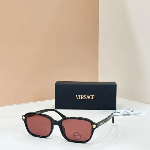 Versace AAA Quality Sunglasses #1424150