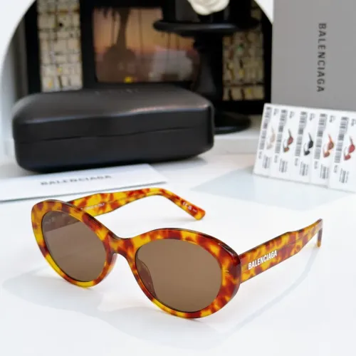 Balenciaga AAA Quality Sunglasses #1424376
