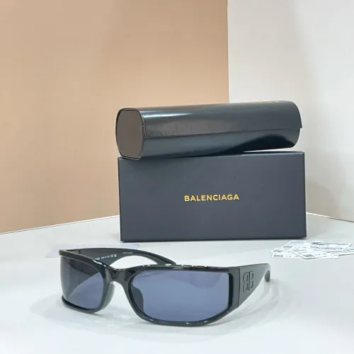 Balenciaga AAA Quality Sunglasses #1424382