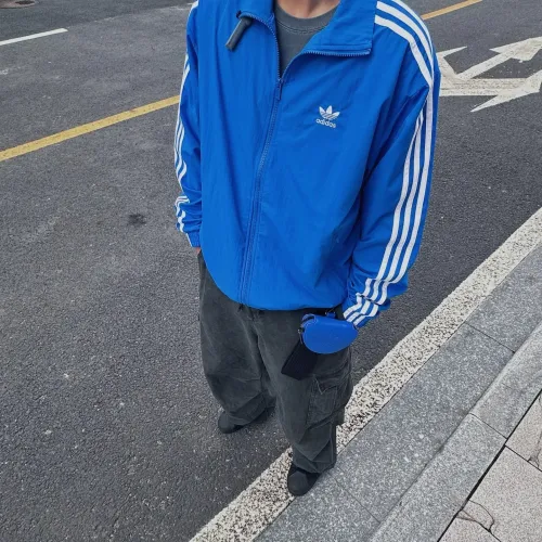 Replica Adidas Jackets Long Sleeved For Unisex #1424824 $45.00 USD for Wholesale