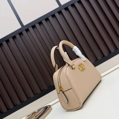 Replica Valentino AAA Quality Handbags For Women #1425018 $88.00 USD for Wholesale