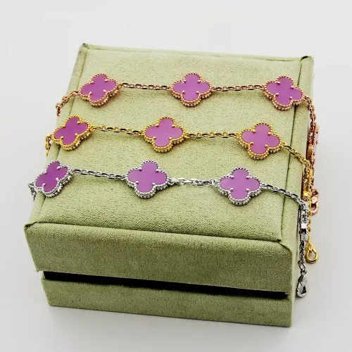 Replica Van Cleef & Arpels Bracelets For Women #1425061 $27.00 USD for Wholesale