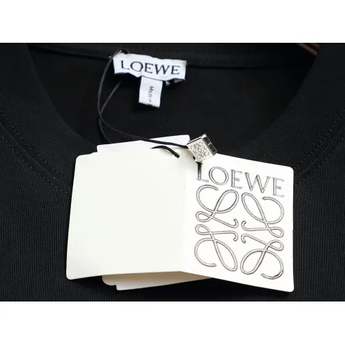 Replica LOEWE T-Shirts Short Sleeved For Unisex #1427019 $38.00 USD for Wholesale