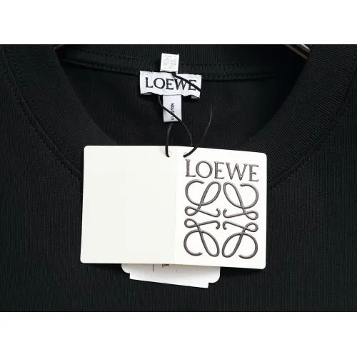 Replica LOEWE T-Shirts Short Sleeved For Unisex #1427025 $38.00 USD for Wholesale
