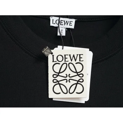 Replica LOEWE T-Shirts Short Sleeved For Unisex #1427029 $38.00 USD for Wholesale