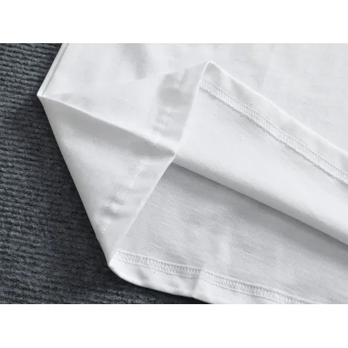 Replica LOEWE T-Shirts Short Sleeved For Unisex #1427082 $38.00 USD for Wholesale