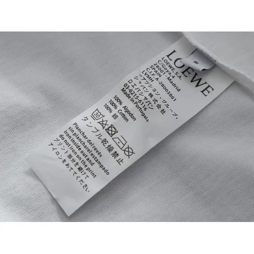 Replica LOEWE T-Shirts Short Sleeved For Unisex #1427082 $38.00 USD for Wholesale