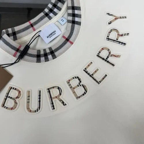 Replica Burberry T-Shirts Short Sleeved For Unisex #1429771 $45.00 USD for Wholesale
