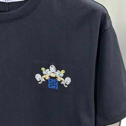 Replica Givenchy T-Shirts Short Sleeved For Unisex #1430302 $64.00 USD for Wholesale