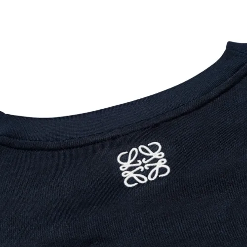 Replica LOEWE T-Shirts Short Sleeved For Unisex #1432977 $52.00 USD for Wholesale