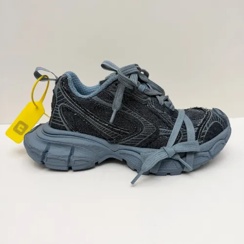 Replica Balenciaga Casual Shoes For Women #1433440 $140.00 USD for Wholesale