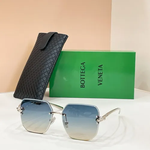 Bottega Veneta AAA Quality Sunglasses #1433752