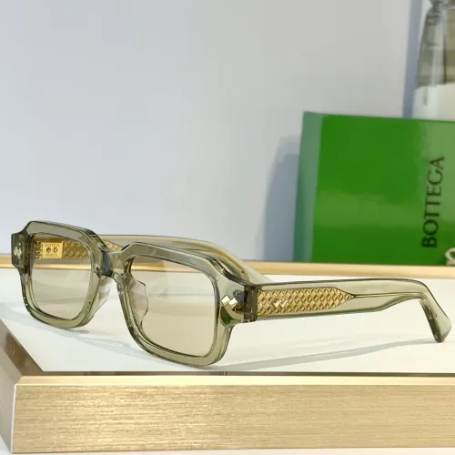 Bottega Veneta AAA Quality Sunglasses #1433759