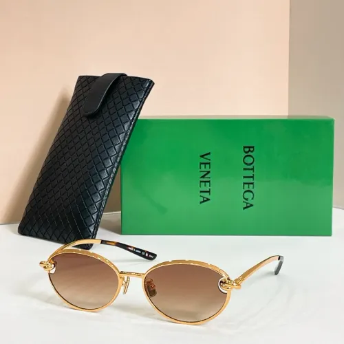 Bottega Veneta AAA Quality Sunglasses #1433770