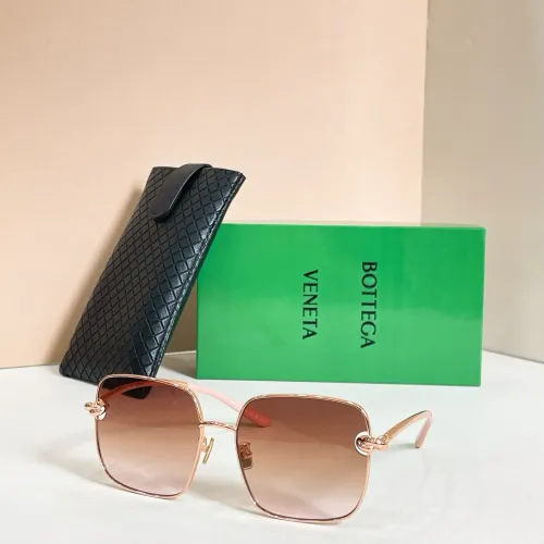 Bottega Veneta AAA Quality Sunglasses #1433782