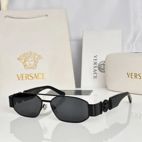 Versace AAA Quality Sunglasses #1434333