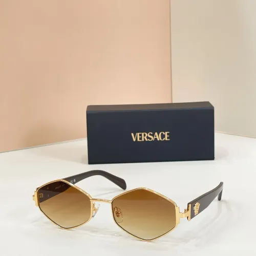 Versace AAA Quality Sunglasses #1434347