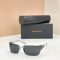 $60.00 USD Balenciaga AAA Quality Sunglasses #1423034