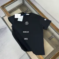 $32.00 USD Moncler T-Shirts Short Sleeved For Unisex #1423452