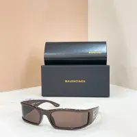 $56.00 USD Balenciaga AAA Quality Sunglasses #1424394
