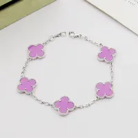 $27.00 USD Van Cleef & Arpels Bracelets For Women #1425061
