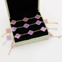 $27.00 USD Van Cleef & Arpels Bracelets For Women #1425062