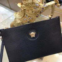 $64.00 USD Versace AAA Man Pouches #1426260