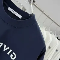 $40.00 USD Givenchy T-Shirts Short Sleeved For Unisex #1428836