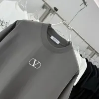 $40.00 USD Valentino T-Shirts Short Sleeved For Unisex #1428938
