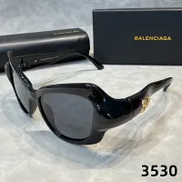 $25.00 USD Balenciaga Fashion Sunglasses #1429820