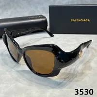 $25.00 USD Balenciaga Fashion Sunglasses #1429822