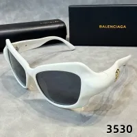 $25.00 USD Balenciaga Fashion Sunglasses #1429823