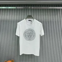 $76.00 USD Versace T-Shirts Short Sleeved For Unisex #1430525