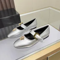 $82.00 USD Versace Flat Shoes For Women #1432023