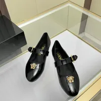 $82.00 USD Versace Flat Shoes For Women #1432026
