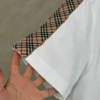 $45.00 USD Burberry T-Shirts Short Sleeved For Unisex #1432793