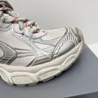 $140.00 USD Balenciaga Casual Shoes For Men #1433414