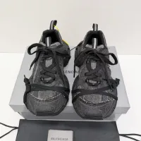 $140.00 USD Balenciaga Casual Shoes For Men #1433443